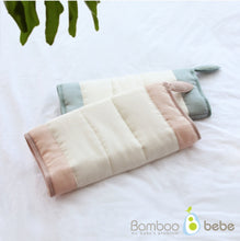 Lade das Bild in den Galerie-Viewer, Bamboo Gauze Feeding Arm Pillow / Bambus Gaze Stillkissen
