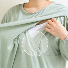 Lade das Bild in den Galerie-Viewer, Bamboo Nursing Dress for Breastfeeding / Bambus Stillkleidung
