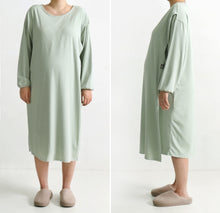 Lade das Bild in den Galerie-Viewer, Bamboo Nursing Dress for Breastfeeding / Bambus Stillkleidung
